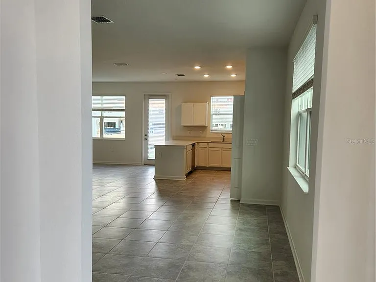 203 Bogey Dr — Photo 4