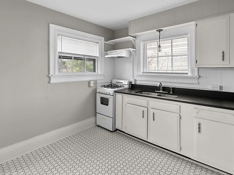 15 Grindstaff Dr #5 — Photo 10