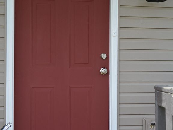 2nd image of 226 Cranklen Cir