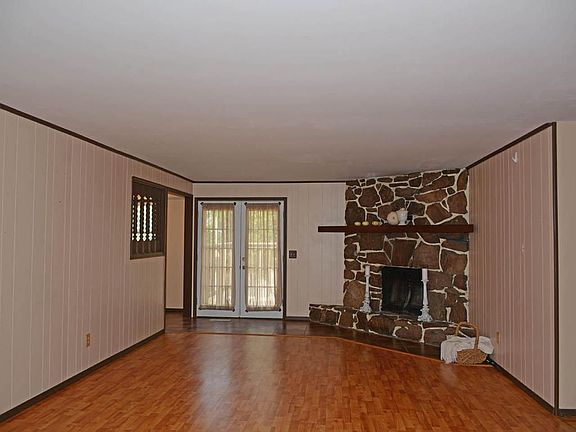 4th image of 2653 W Blackburn Dr