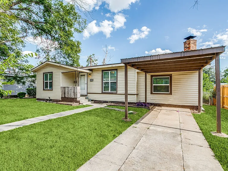 322 Byrnes Dr — Photo 3