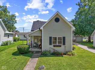 381 W Pearl St, Greenwood, IN 46142