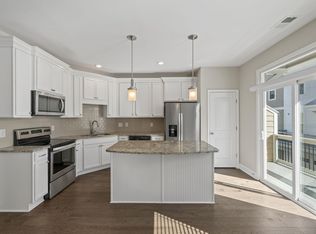 108 Burkitt Commons Ave, Nolensville, TN 37135