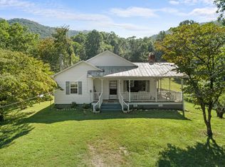 1341 Mason Branch Rd, Franklin, NC 28734