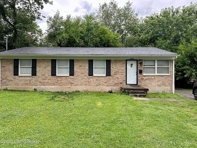 8908 Bluebell Dr — Photo 2