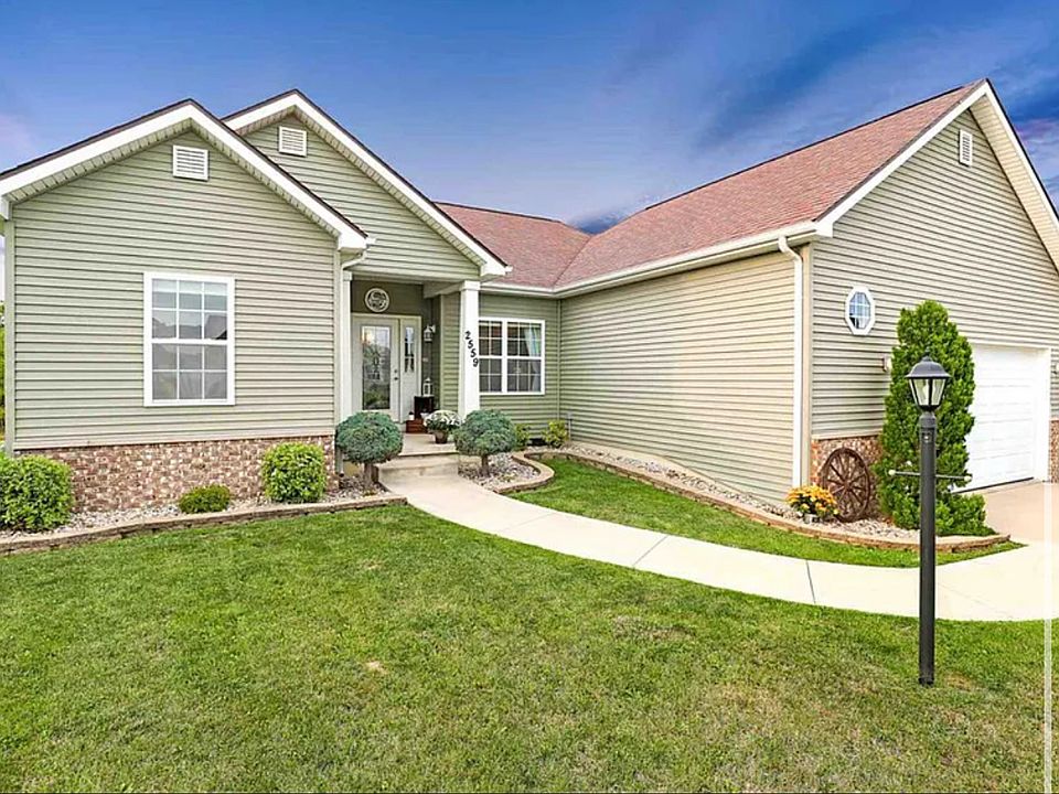1st image of 2559 Pine Cone Ln