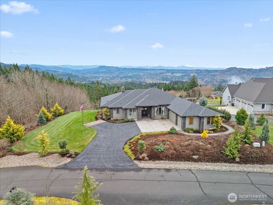 726 Sommerset Road, Woodland, WA 98674