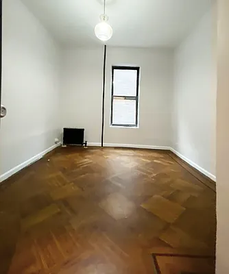 Rented by Avenues Real Estate | media 4