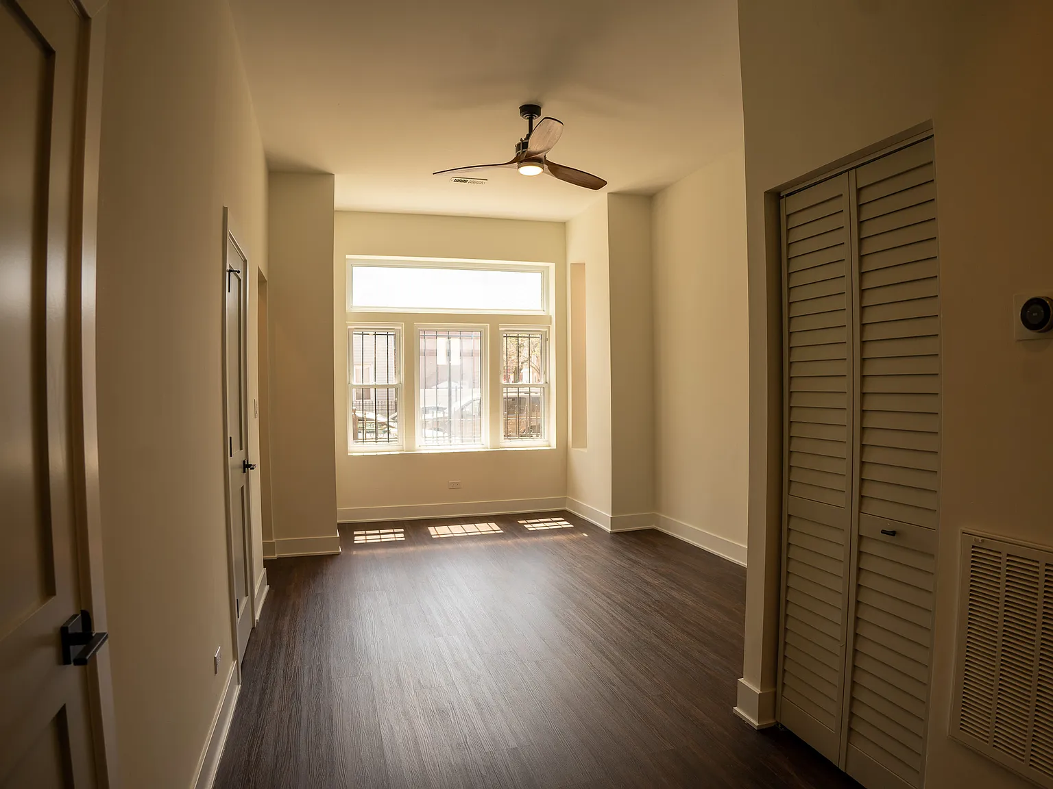 1 bed, $1,875 — Photo 3