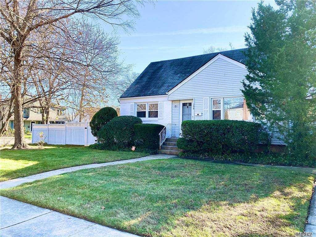 2896 Eaton Rd W, Wantagh, NY 11793 Zillow