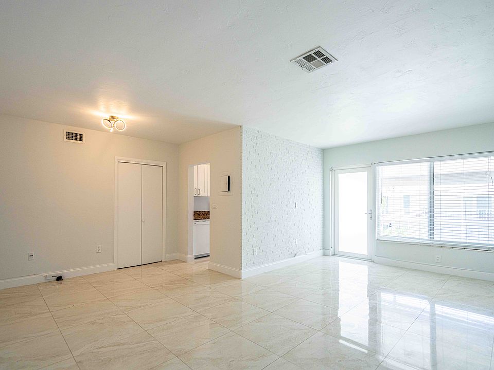 1st image of 1940 Biarritz Dr APT 14