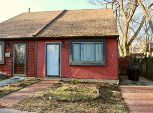 15 Ackerman St, Staten Island, NY 10308
