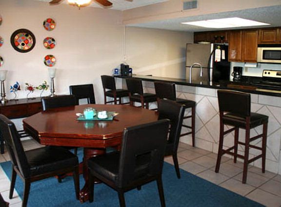 4th image of 110 E Verna Jean Dr #106