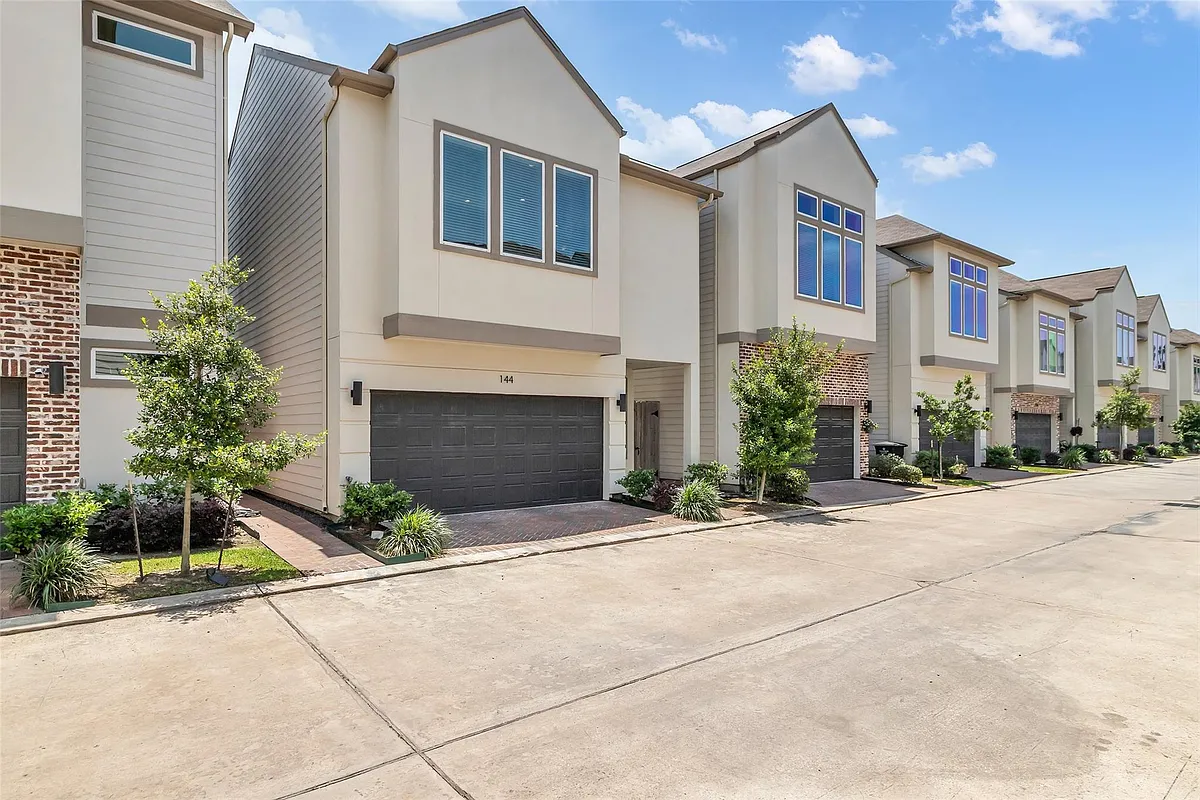Building Photo - 144 Knightsbridge Park Ln