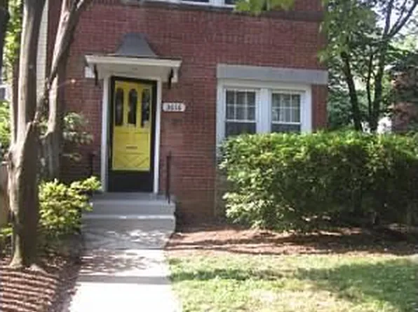3616 Fessenden St NW, Washington, DC 20008