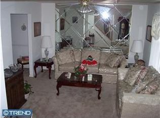 731 Cherry Blossom Rd, Williamstown, NJ 08094
