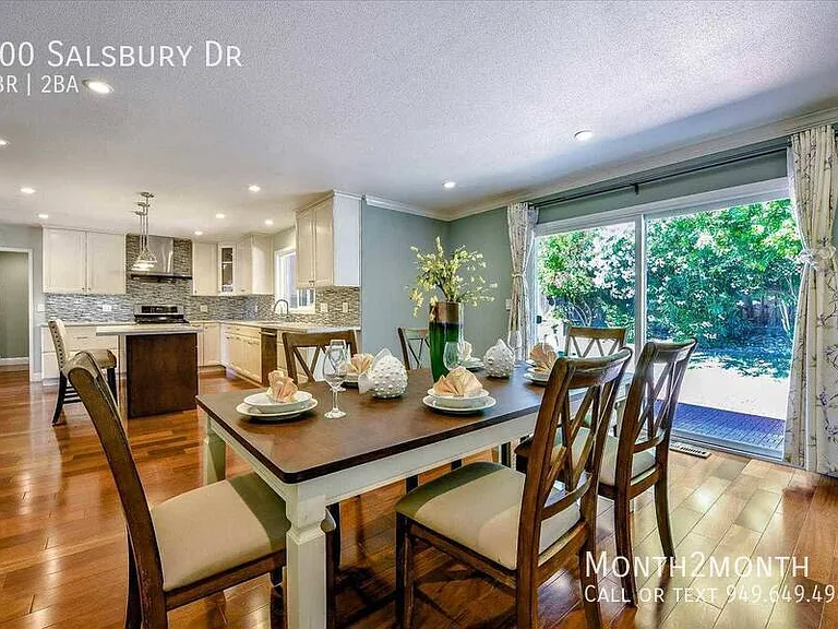 300 Salsbury Dr — Photo 10