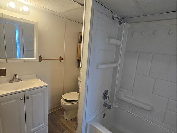 5th image of 205 Front St APT 3
