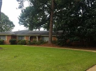 127 Waycross Ct, Jackson, MS 39206