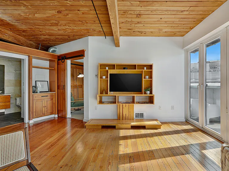 1408 12th Ave #406 — Photo 10