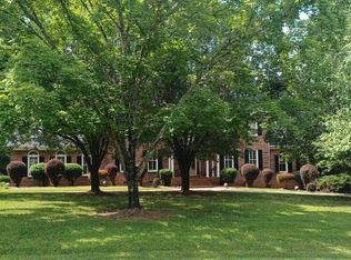 2225 Greenbrook Pkwy, Matthews, NC 28104