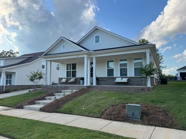 659 Water Oak Dr #242