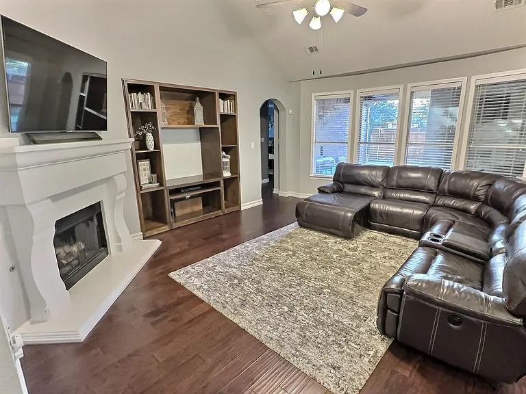 13441 Spirit Falls Dr — Photo 3