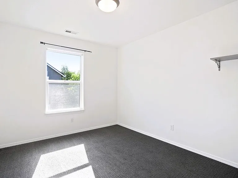16125 NW Fescue Ct — Photo 22