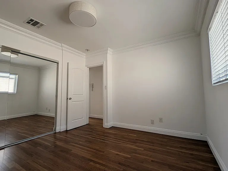 1728 S Robertson Blvd #5 — Photo 8