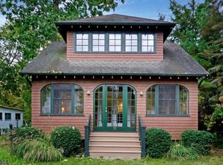 12 Old Ln, Newfoundland, NJ 07435