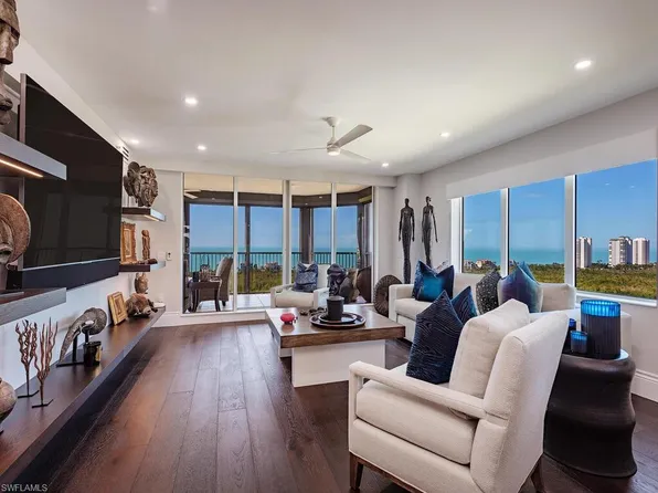 7425 Pelican Bay BLVD #1706, NAPLES, FL 34108