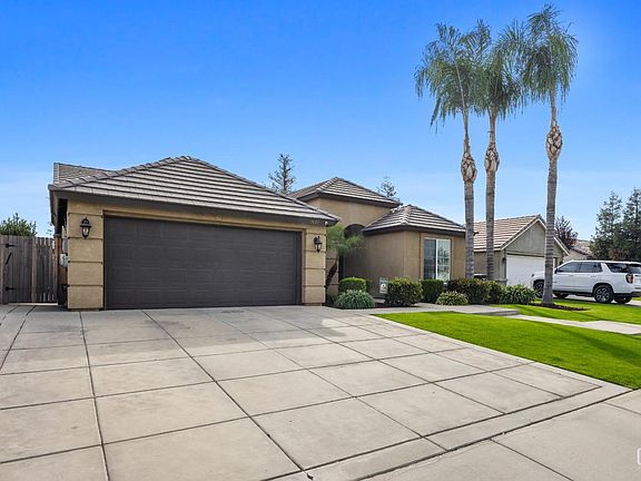 2nd image of 13623 Foyers Falls Dr