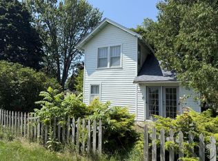 18 N Lake St, Port Sanilac, MI 48469
