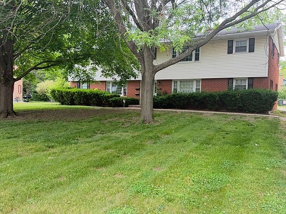 2nd image of 120 Caroline Ct