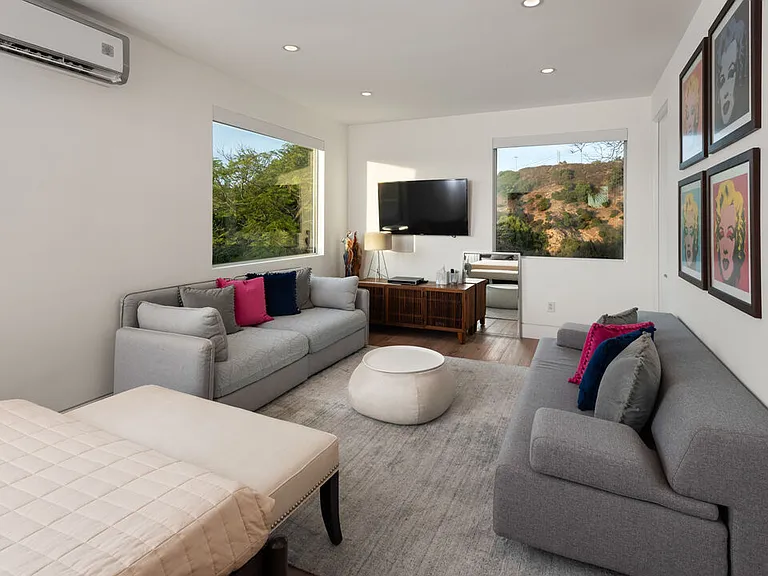 2630 Eden Pl — Photo 32