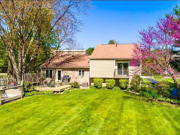 5th image of 1587 N Rustic Dr