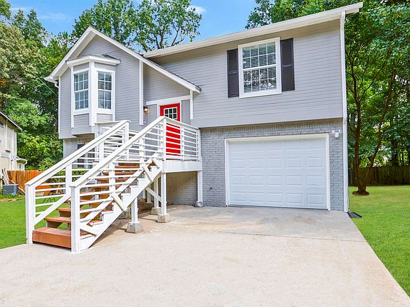 3rd image of 5525 Marbut Forest Ct