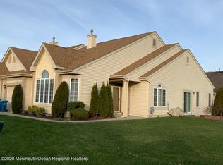 34 Gormley Ln, Monroe Township, NJ 08831