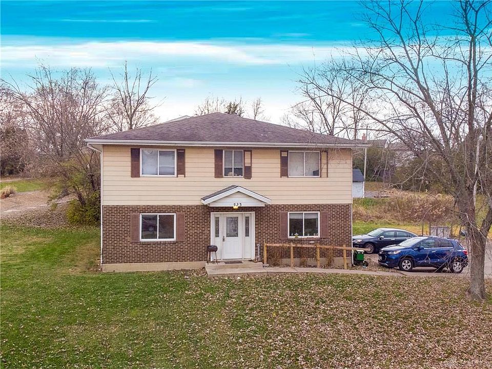 1st image of 523 Cherry Hill Dr