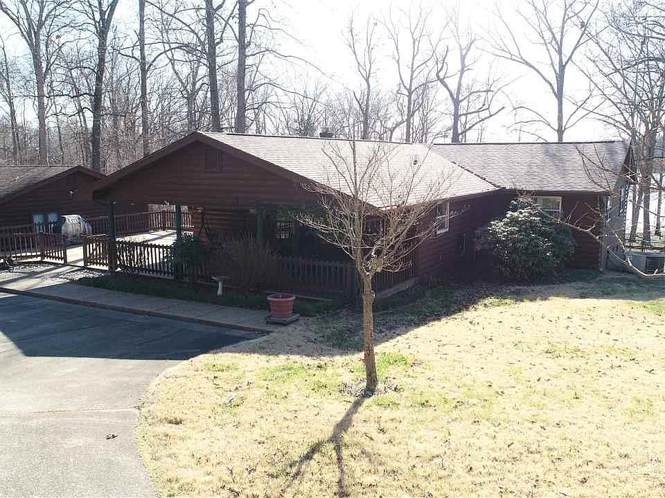1st image of 180 Post Oak Dr