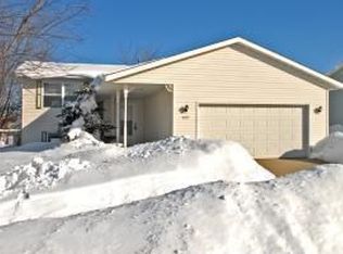 4507 8th St NW, Rochester, MN 55901