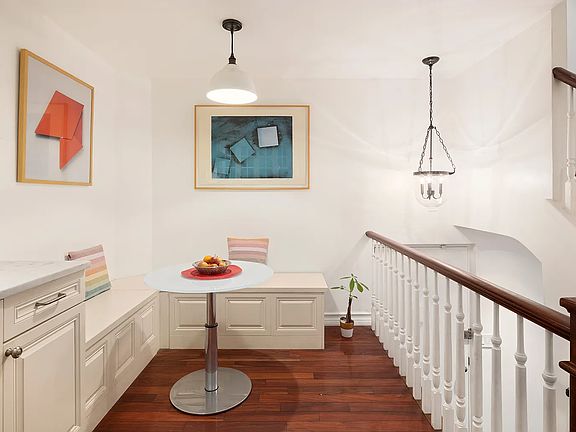 4th image of 57 E 75th St APT 1F