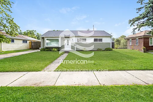26635 Bryan St Photo 1