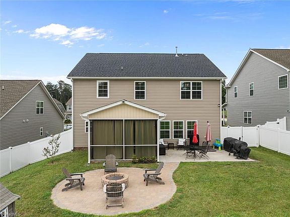 4th image of 6731 Barton Creek Dr