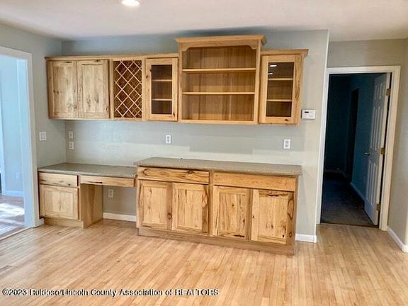 4th image of 206 La Canada Dr