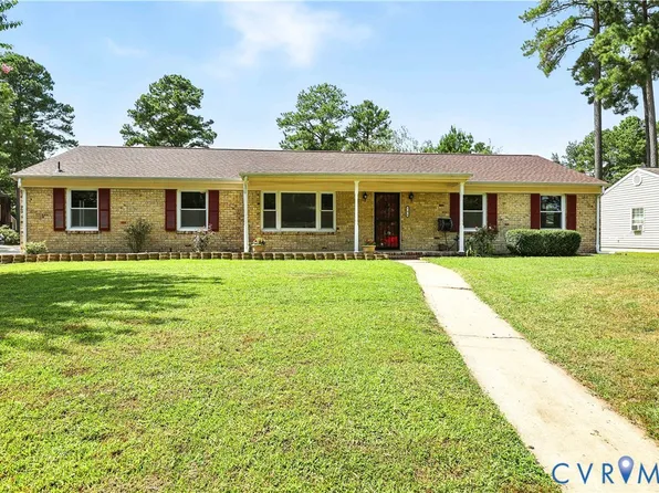 100 Red Fox Rd, Colonial Heights, VA 23834