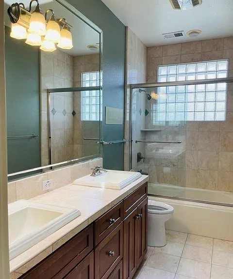 734 Chimalus Dr — Photo 26