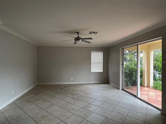 5th image of 2910 Winglewood Cir