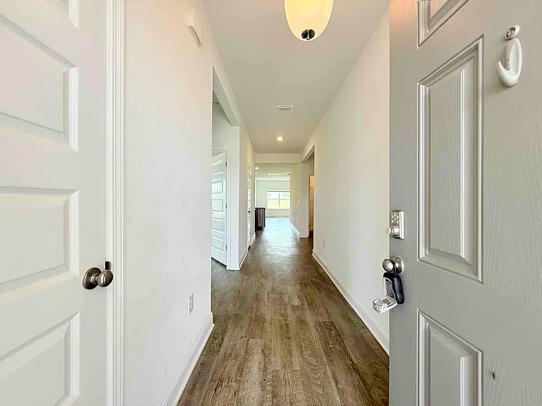 13179 Cavalier St — Photo 4
