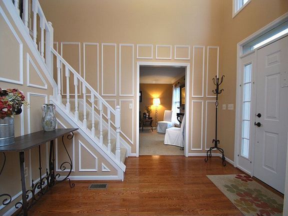 2nd image of 112 Churchill Ct